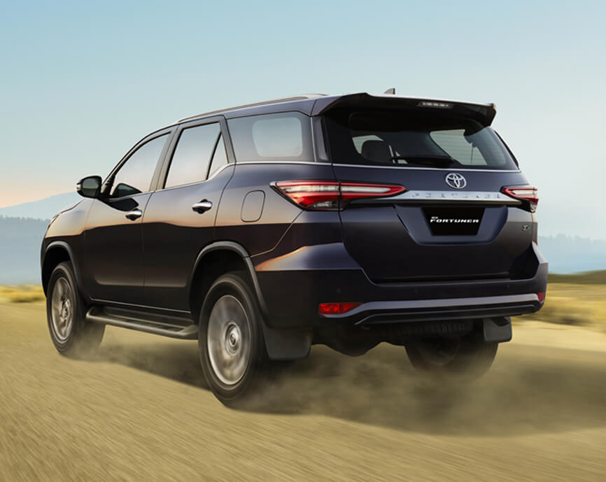 Toyota Fortuner 2025 रिव्यू हिंदी कीमत, तकनीक, फीचर्स, बूट स्पेस, वेरिएंट, प्रोटोटाइप और आशियामी, पूरी जानकारी